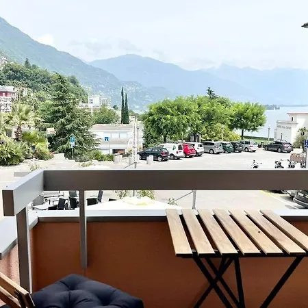 Balcony With Lake View,Minutes Walk To Lake! Brissago